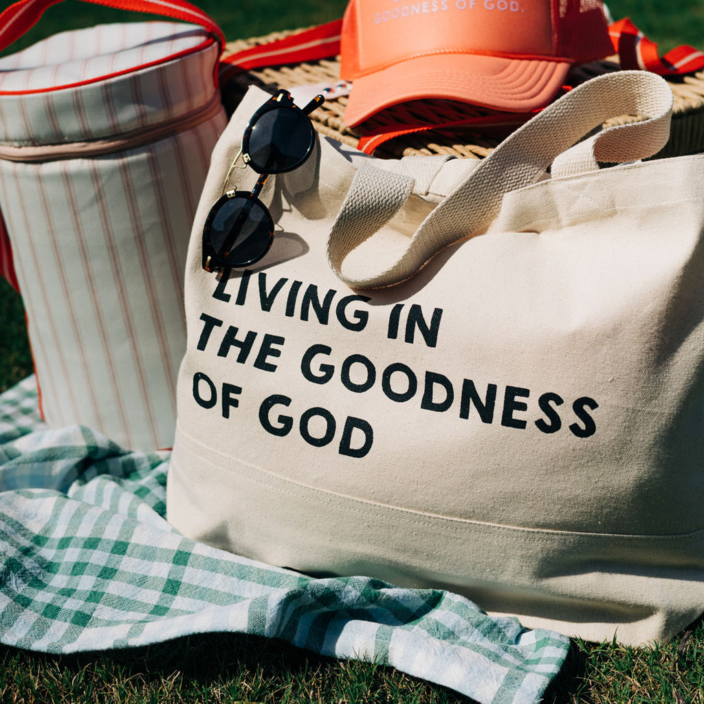 "Living in the Goodness of God" Canvas Bag